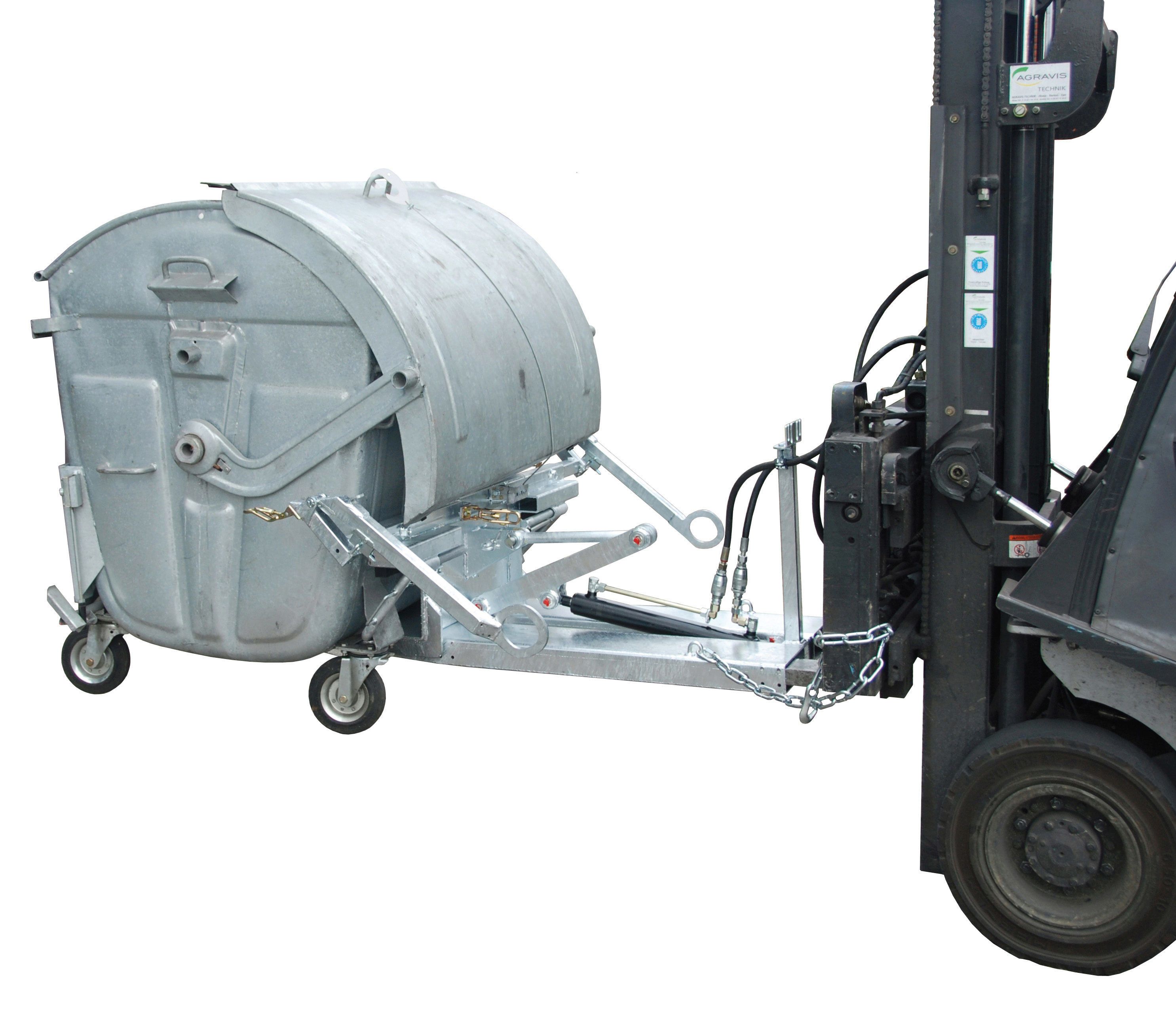 Kippomat Typ KM beim Auskippen eines 1100-Liter-Müllcontainers